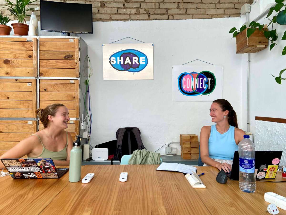 Internship in a Coliving. Student of a University talking in a Coliving